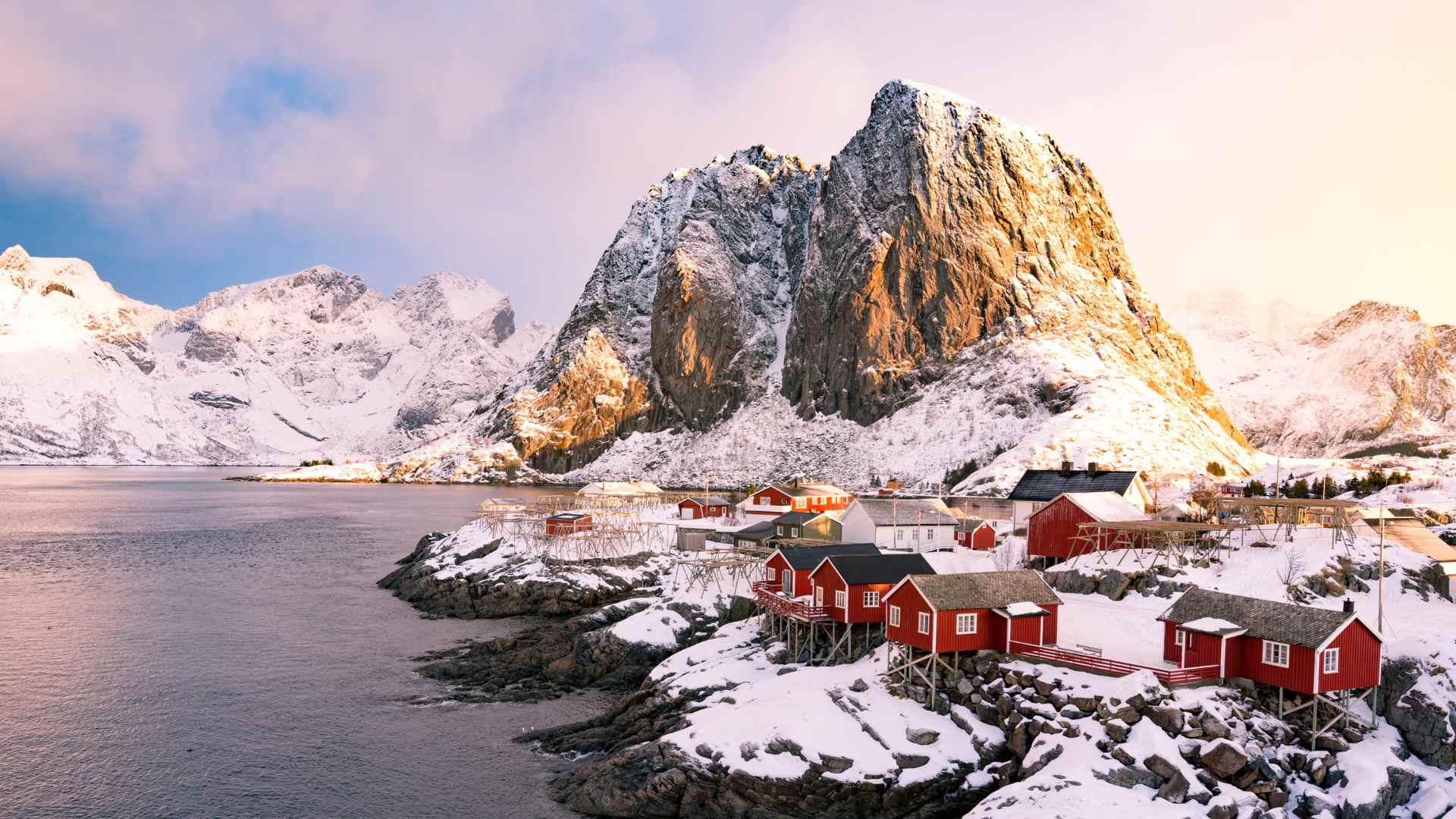 Auroras y Cultura Sami: Una Expedición por el Norte de Noruega